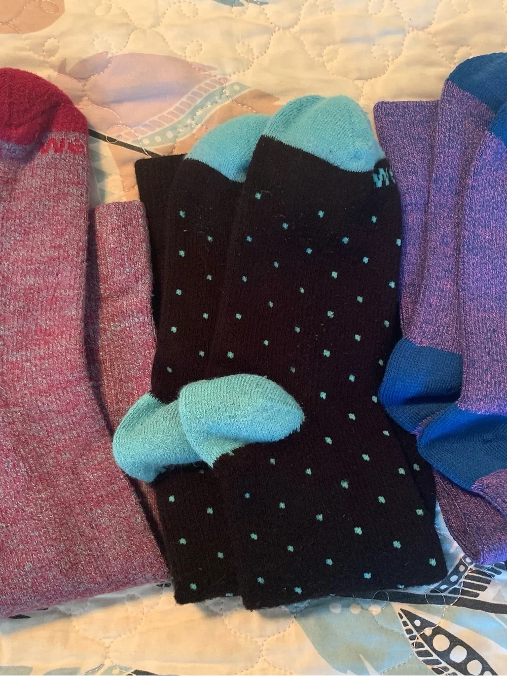 Wellow-Three Pairs of Colorblock and Polka-Dot Compression Socks